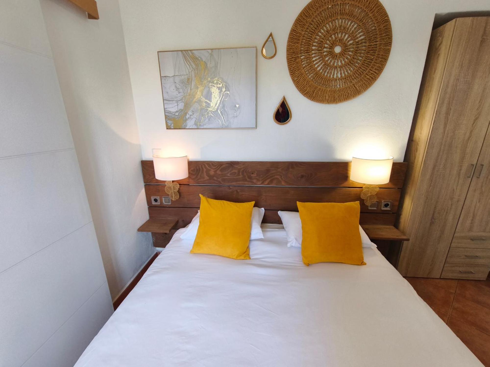 Chambres Isula Bella Figari  Exterior photo
