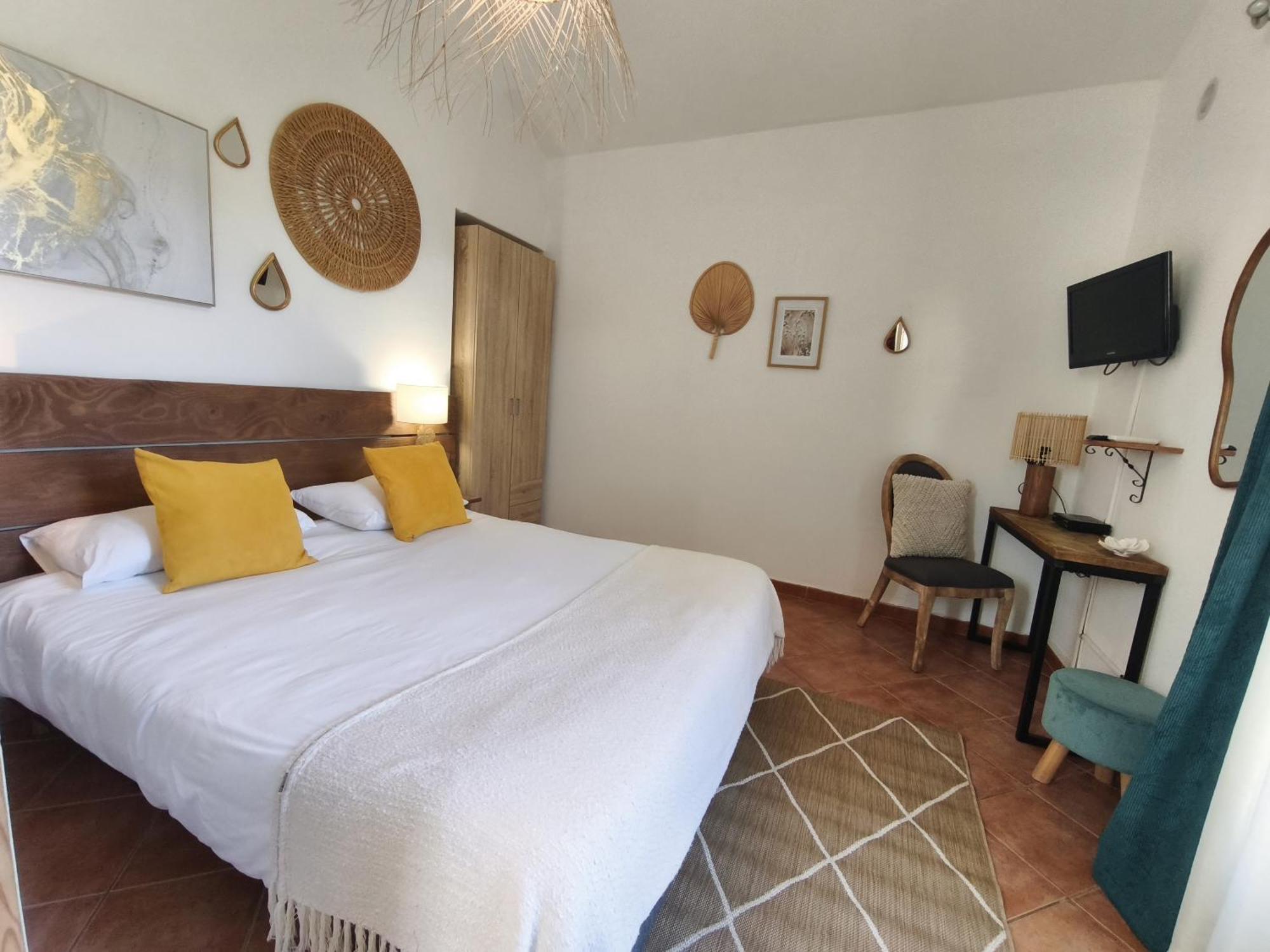 Chambres Isula Bella Figari  Exterior photo