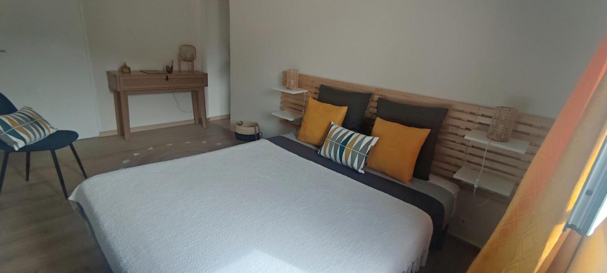 Chambres Isula Bella Figari  Room photo