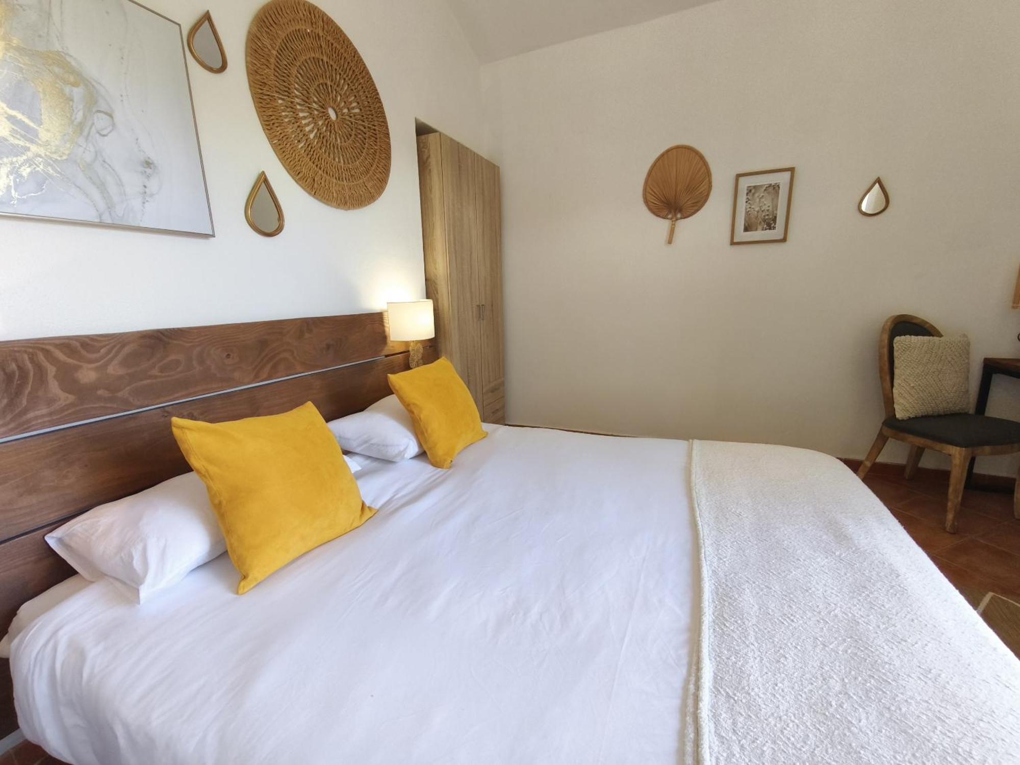 Chambres Isula Bella Figari  Exterior photo
